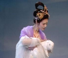 演过嫦娥的女演员,那些演绎嫦娥的银幕女神  第2张