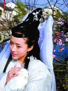 演过嫦娥的女演员,那些演绎嫦娥的银幕女神  第3张