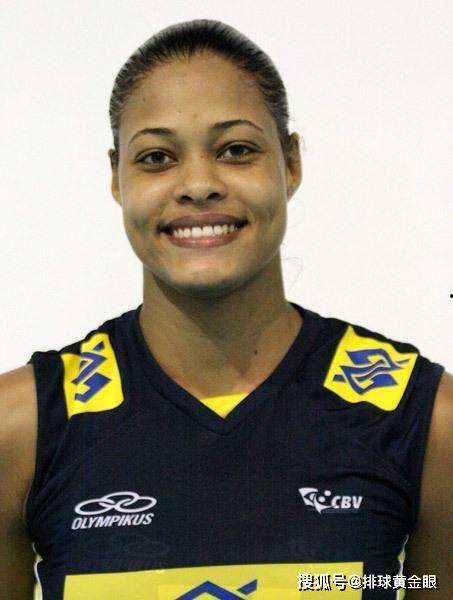 托马西娜个人资料简介  第3张