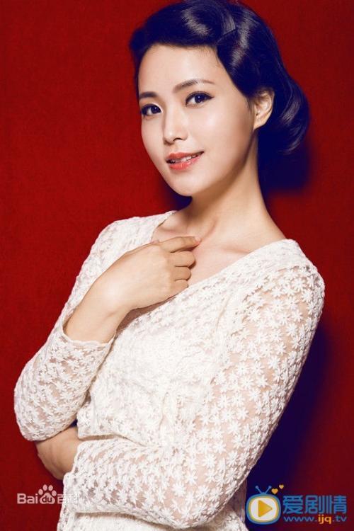 女演员齐威个人资料,璀璨银幕下的优雅女神  第3张